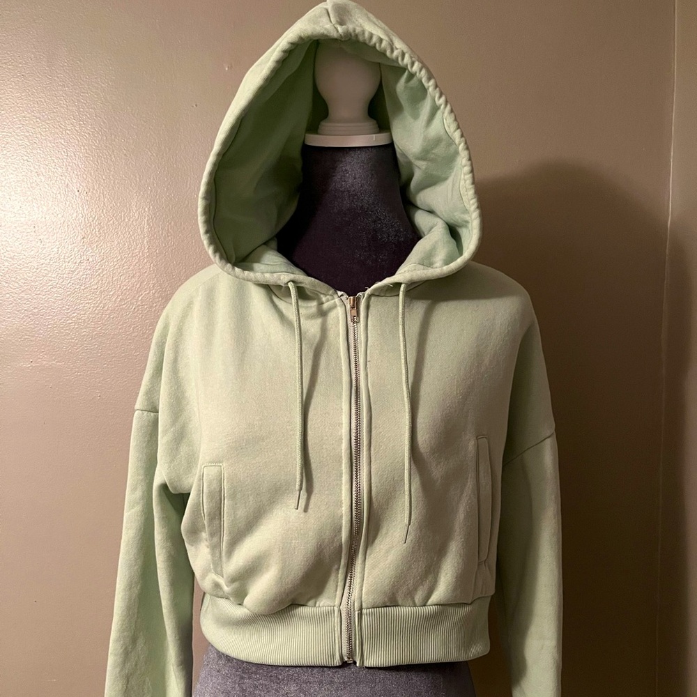 2 Cropped Hoodies Sage Green Gray Velour Small